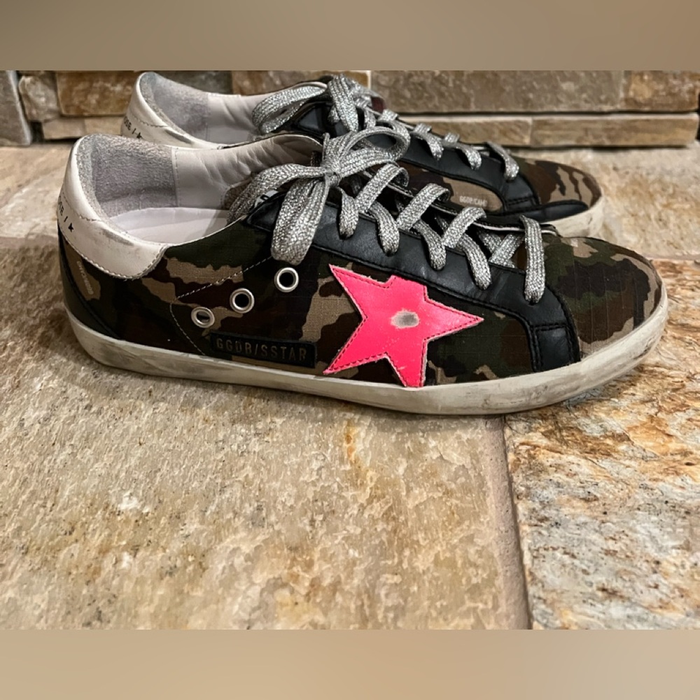 Golden Goose Camo Super-Star Pink Star & White Heel Sneaker - 38